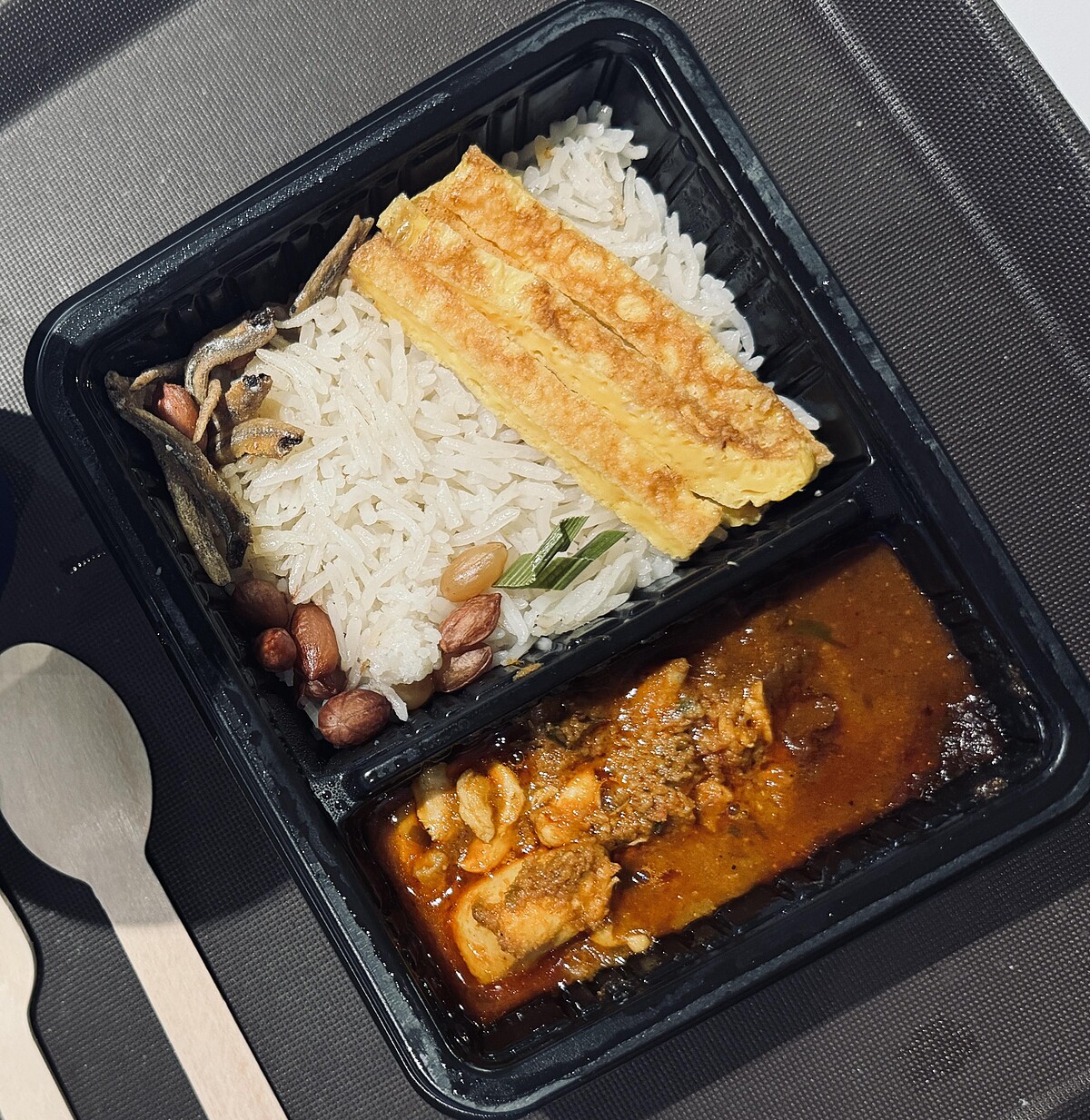 味道勁辣的椰漿飯Nasi Lemak