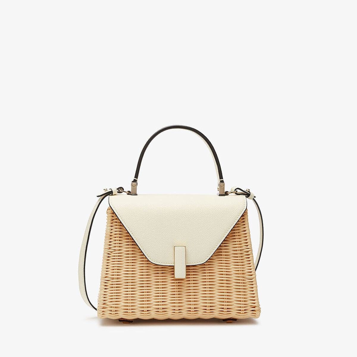 Iside柳條編織包，價格店洽。