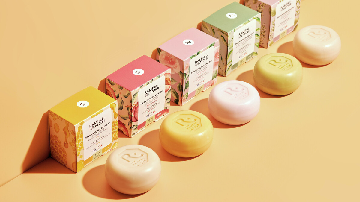 凡報名活動即可獲得價值千元法國精品禮包,內含Rampal Latour甜杏仁油香皂125g 一顆/香氣隨機(價值NT350)。