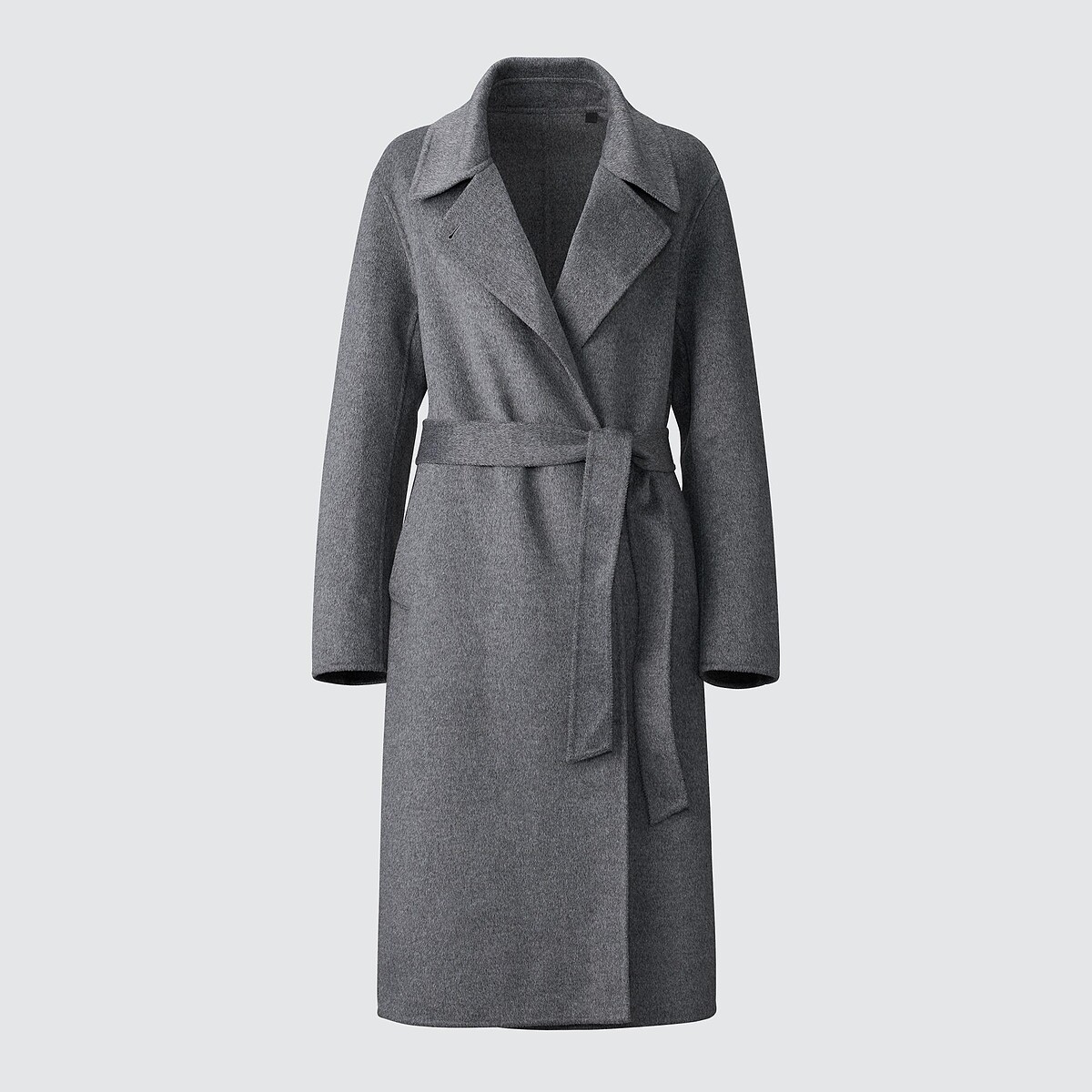 雙面織紋大衣，NT$3,990 。