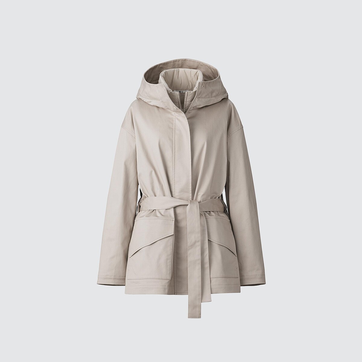 棉質寬版短大衣，NT$3,990。