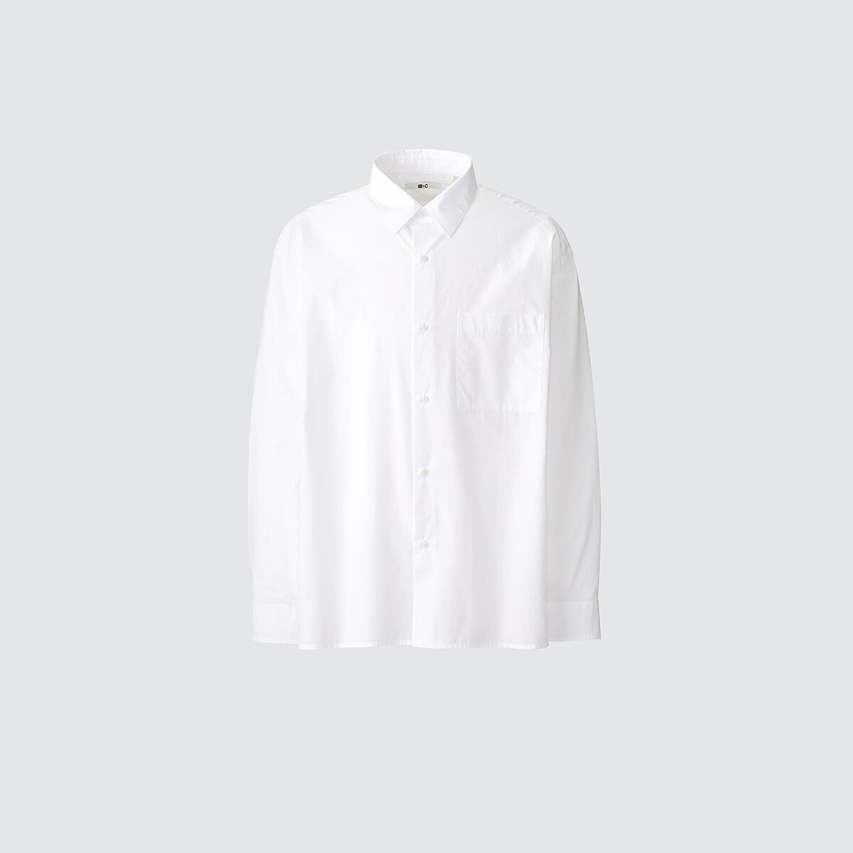 男女適穿 府綢寬版襯衫，售價NT$1,290。