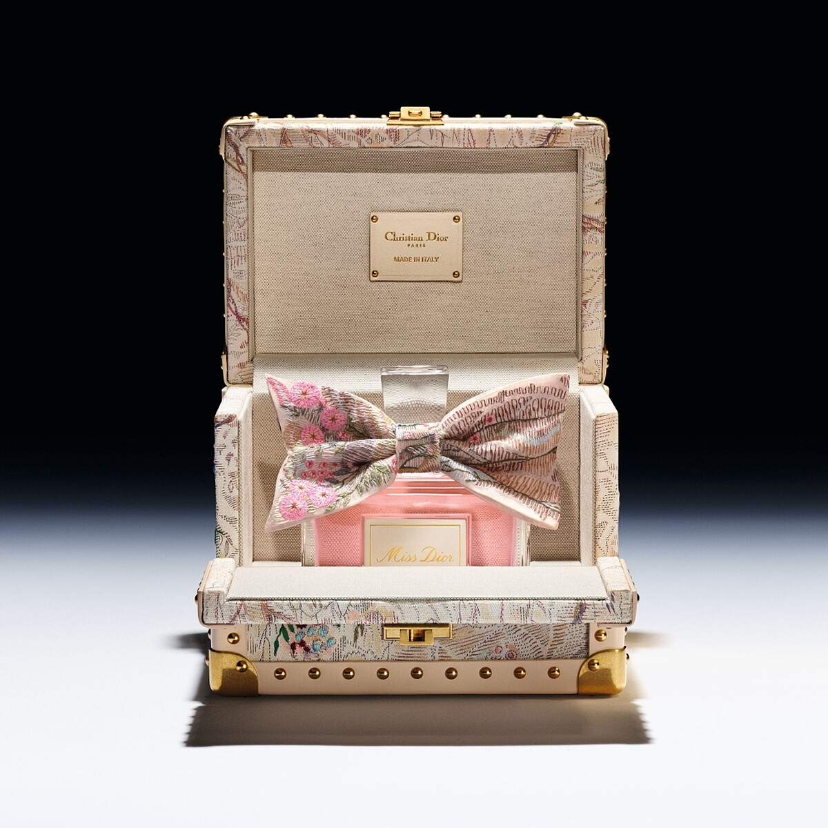 迪奧Miss Dior香精奢華訂製珍藏版200ml,NT430,000