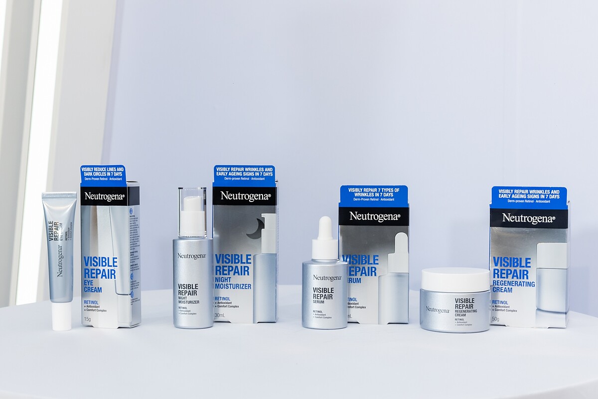 露得清肌緻新生A醇系列。