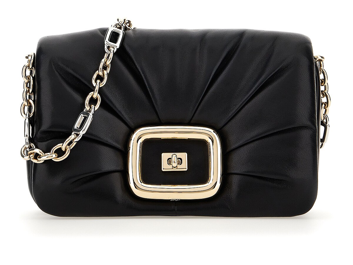 Viv Choc 黑色泡芙包， NT$143,000。