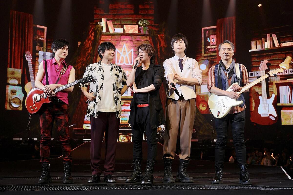 最大咖的外送員TERU、隆太送美食探班五月天班