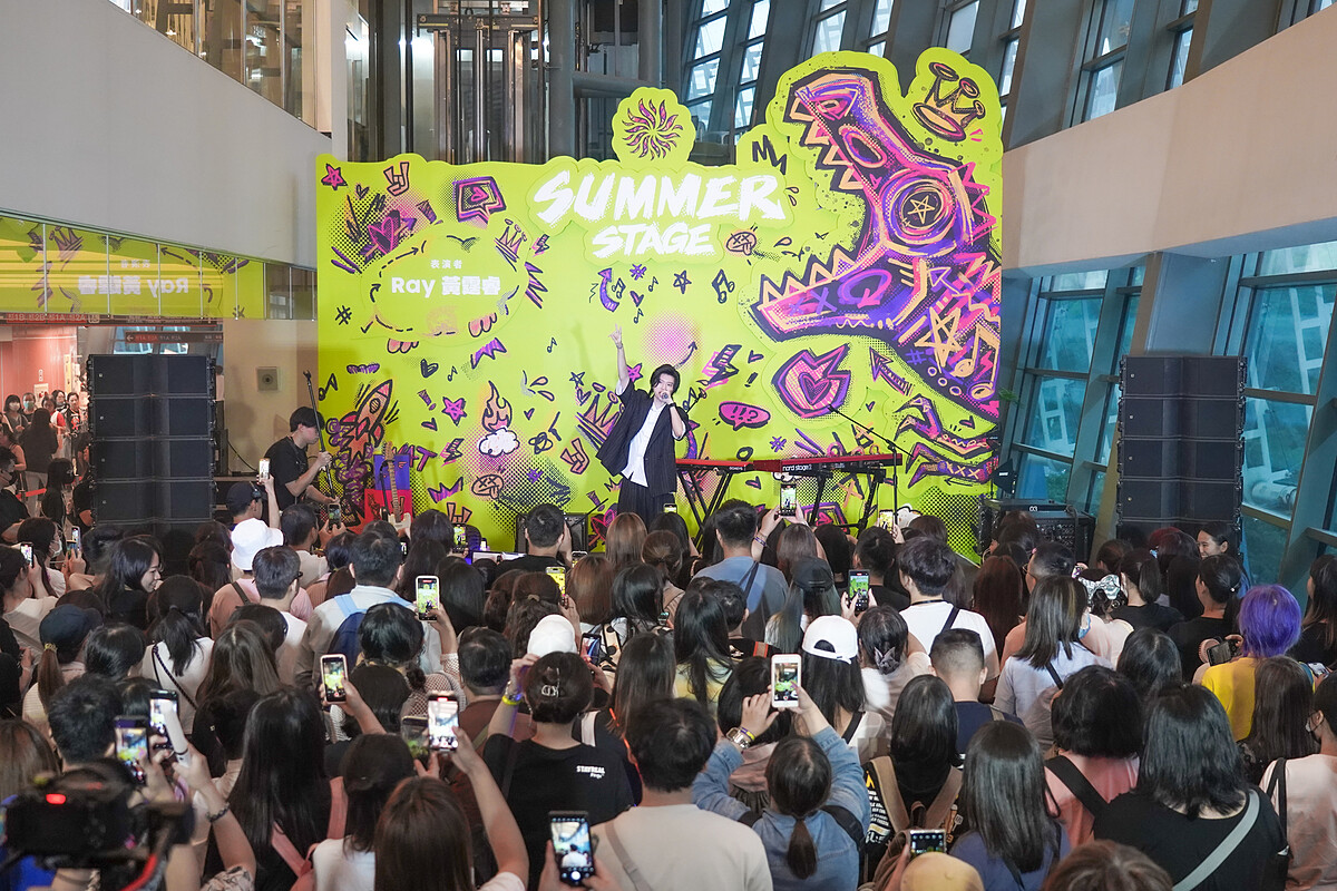 Ray黃霆睿帶來精彩演出