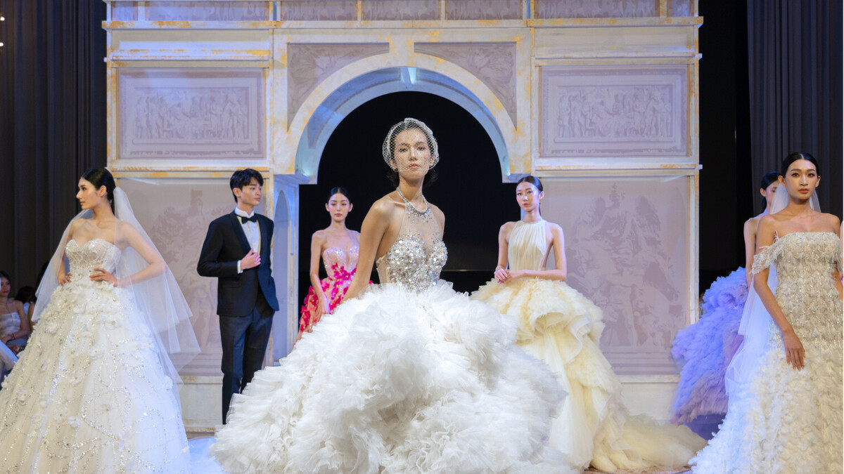 LinLi Boutique 手工高級訂製婚紗。