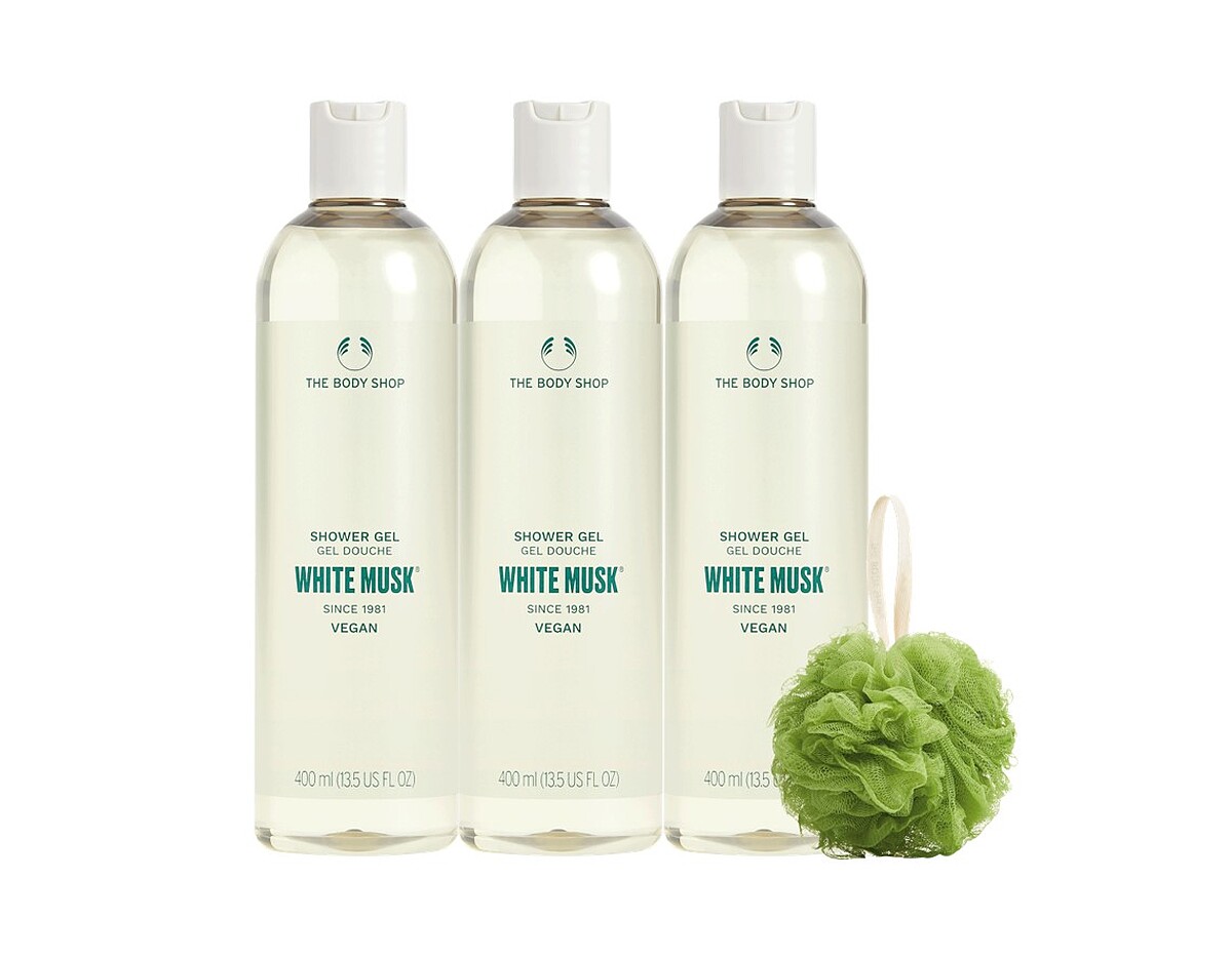 「經典白麝香沐浴組」白麝香沐浴膠400ML*3+小沐浴球，原價$2,970，特惠價$2,000。