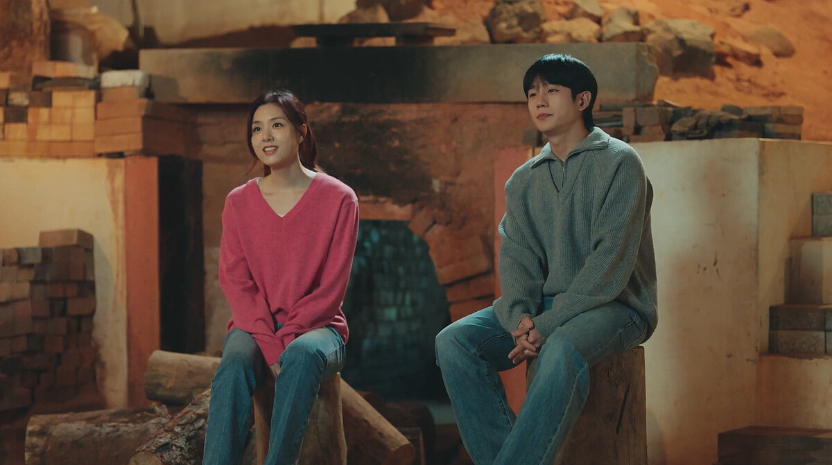 張泰希是陶缸藝術家，用燒陶1300度比喻自己奔向熊熊烈愛，甩了當時不冷不熱的崔承效