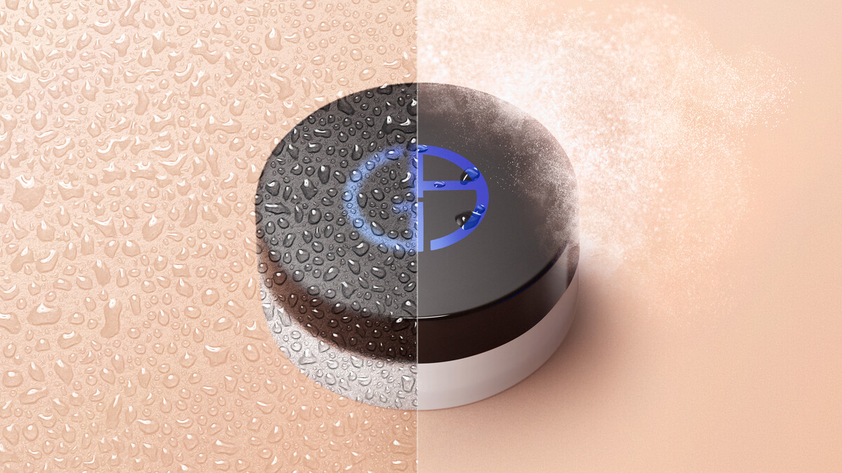 圖片來源: Armani Beauty | 設計師冰絲持妝水蜜粉｜15g定價2,600元