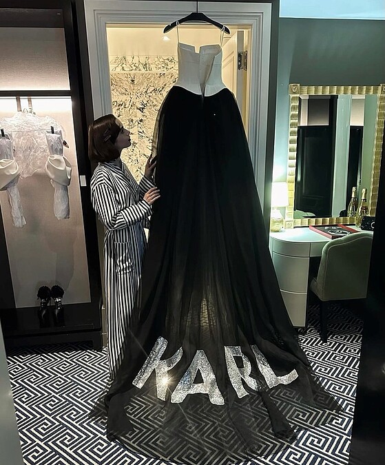 莉莉柯林斯 珠寶私服造型