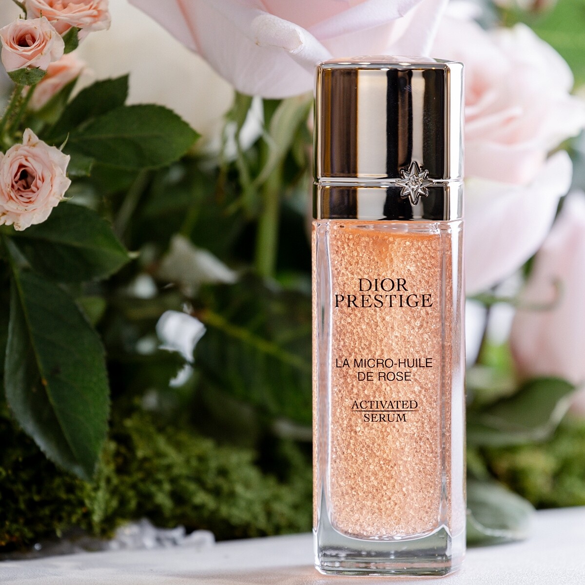 Dior迪奧精萃再生玫瑰微導精露30ml，NT9,950、50ml，NT13,000、75ml，NT15,300