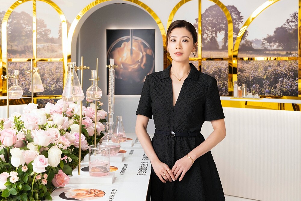 迪奧保養大使賈靜雯。