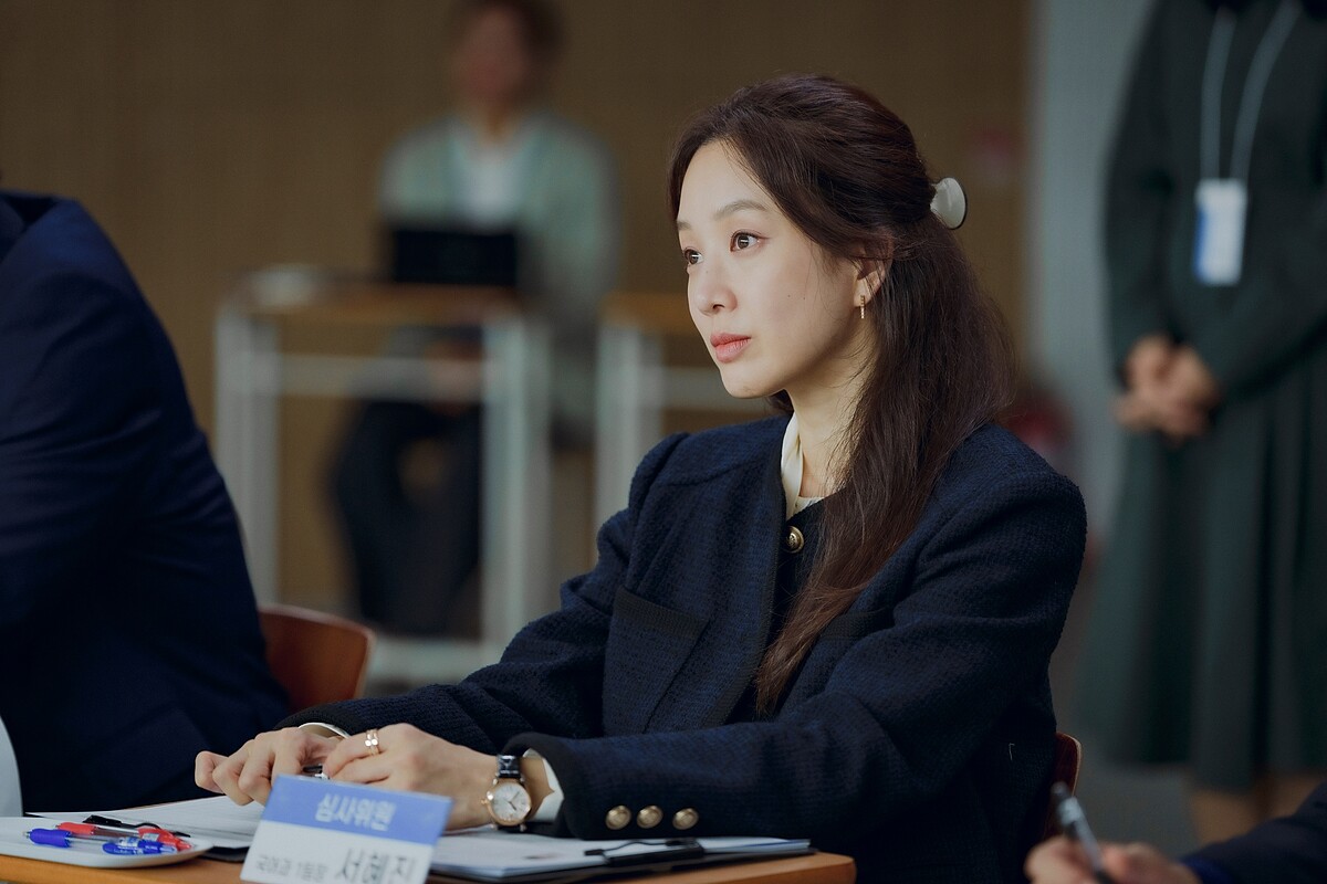 《畢業》鄭麗媛在台下也回憶起兩人相處