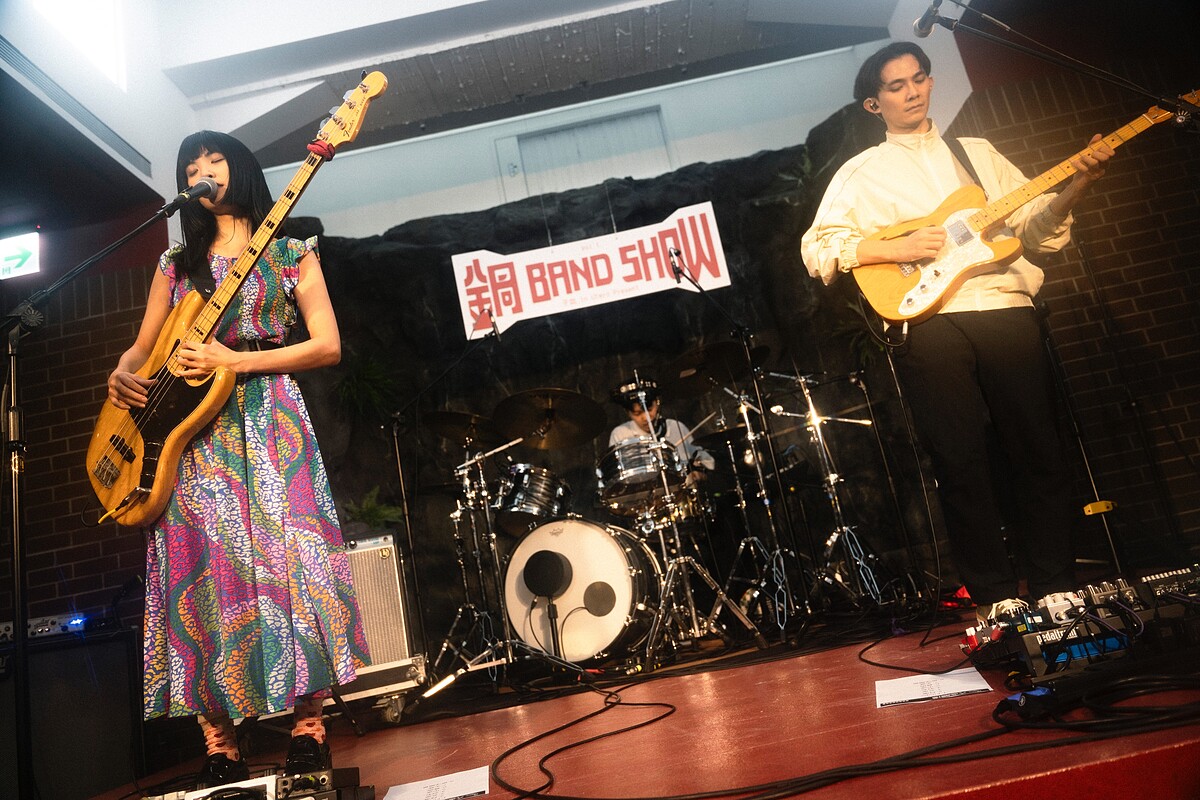 大象體操貝斯手凱婷獻上傷後首場演出