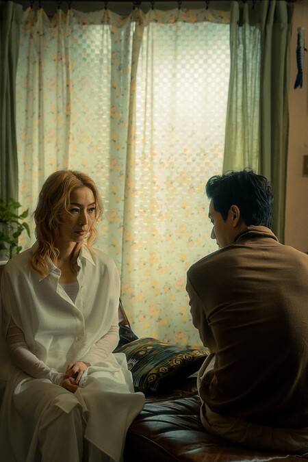 鄭秀文和劉冠廷(右)在《愛情城事》中，飾演一對夫妻，對彼此藏有不可告人的秘密