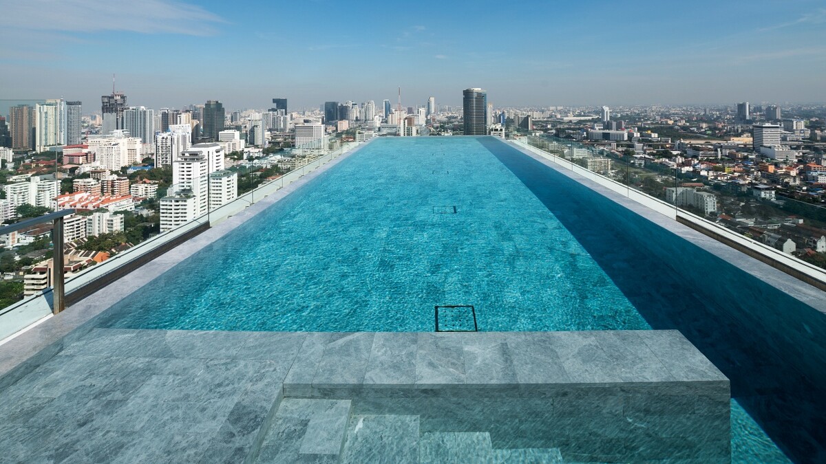 無邊際泳池日景