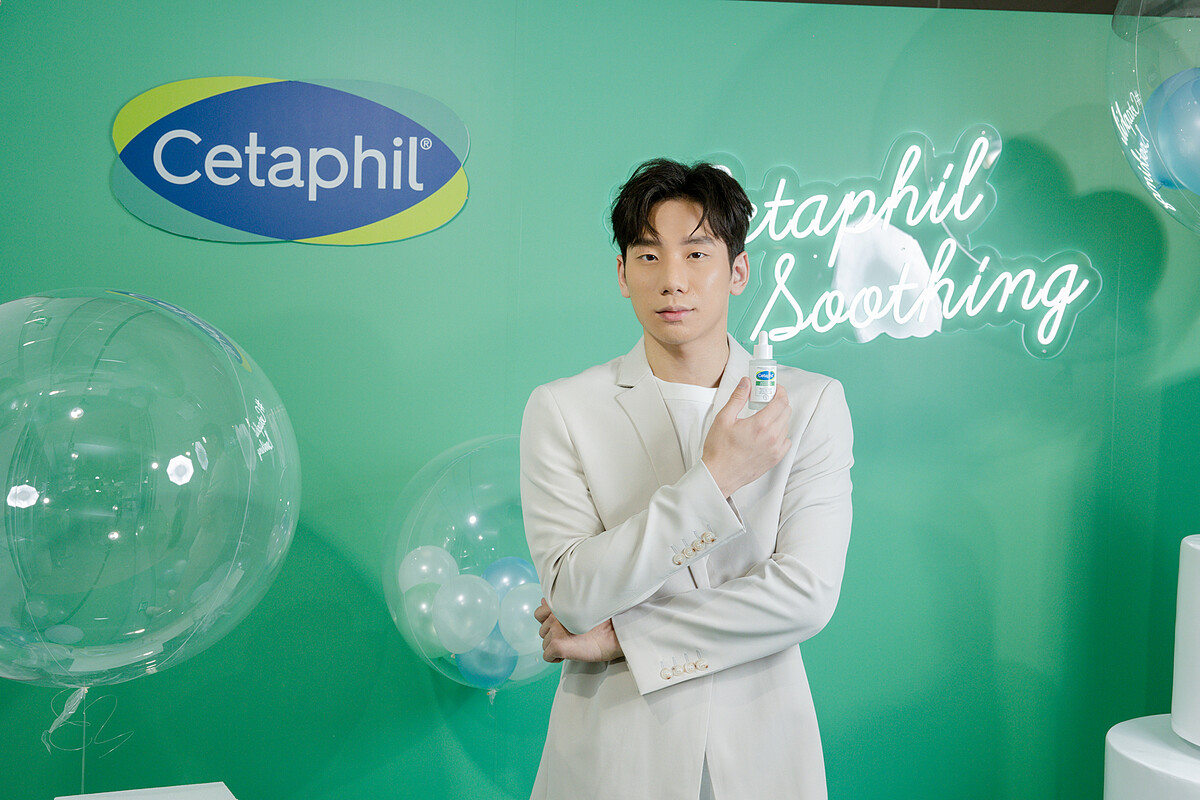 台灣蝶王王冠閎與舒特膚舒新雪潤B5修護精華。