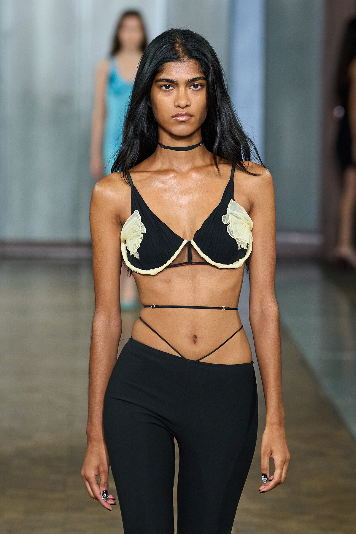 Nensi Dojaka2025春夏系列。