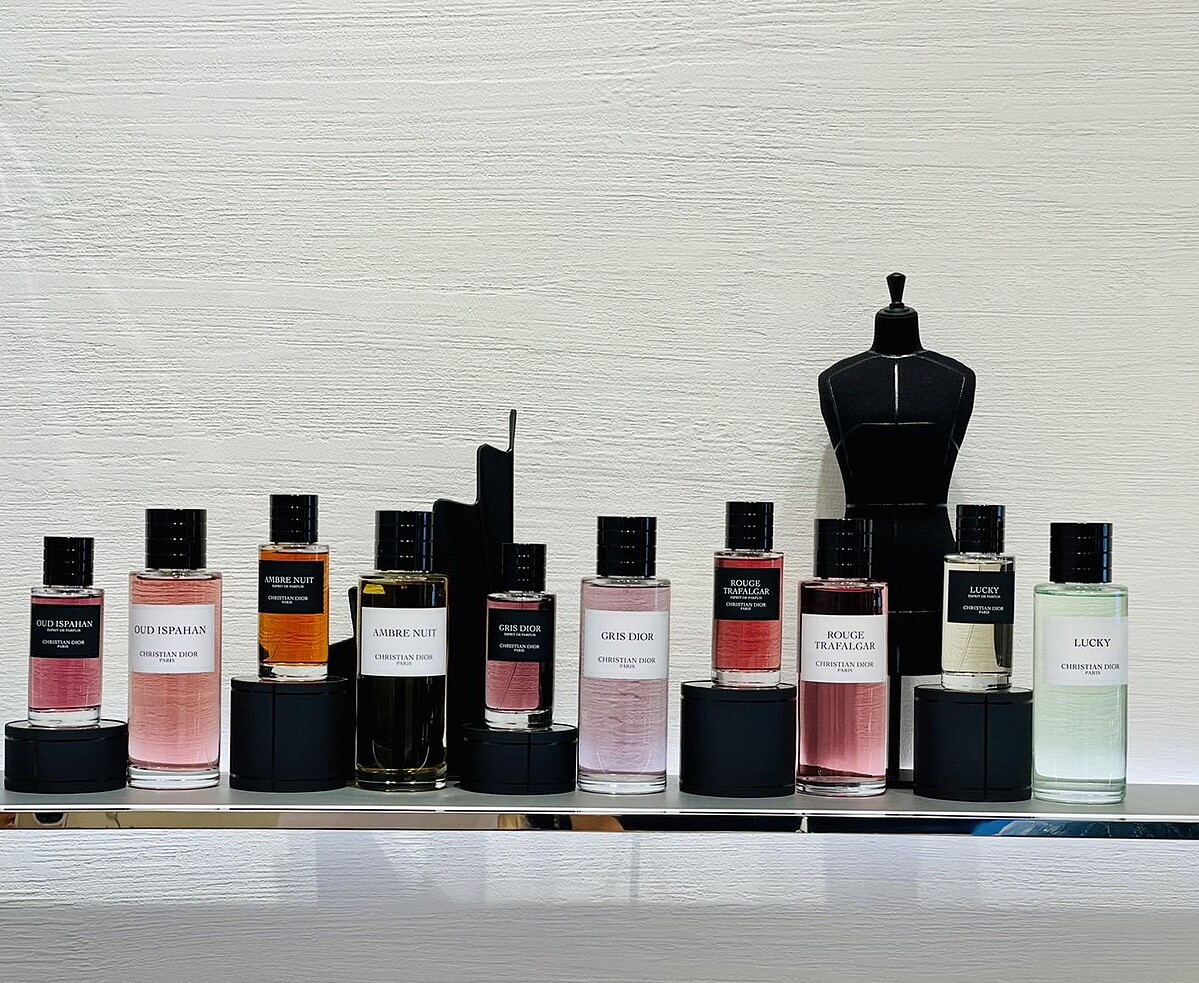 迪奧香氛世家系列與全新香氛世家淬鍊香精