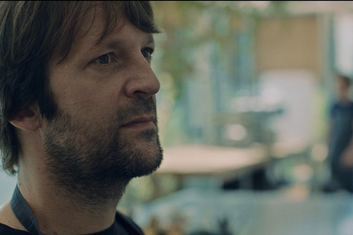 Ren&eacute; Redzep 演出本人。