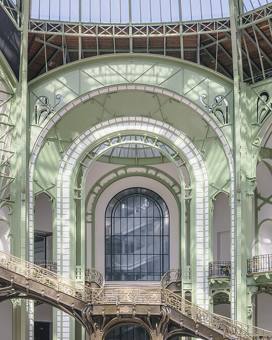 巴黎大皇宮是偉大夢想的孕育之地，此處之於香奈兒的象徵意義，絕不亞於康朋街或芳登廣場。