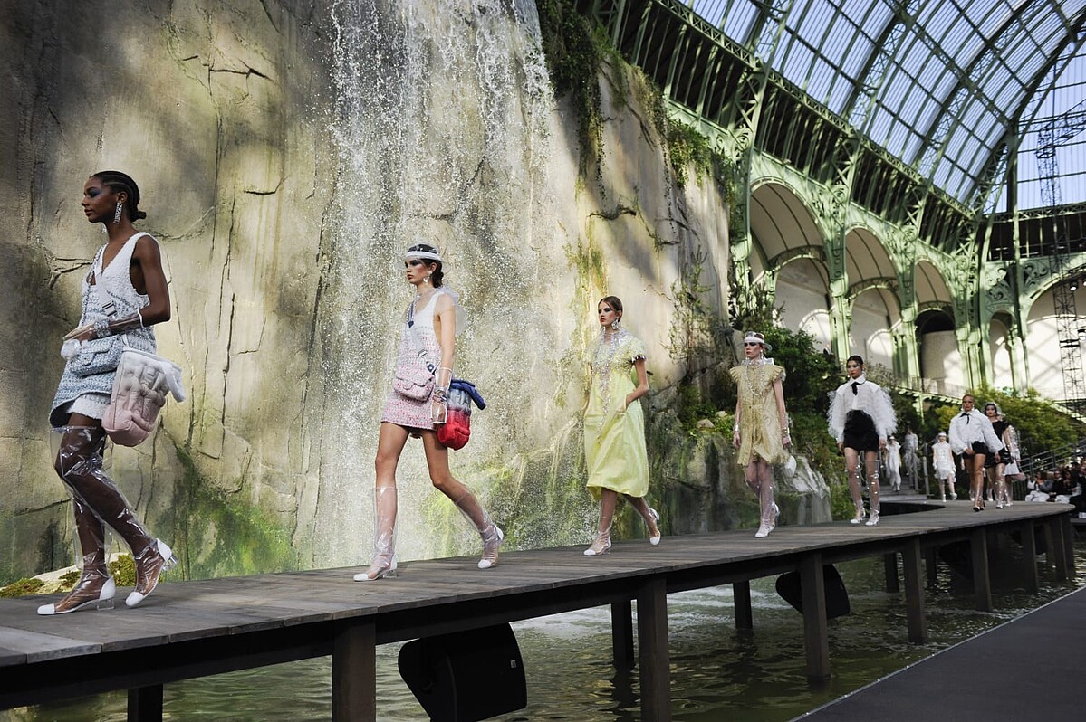 Chanel 2018春夏系列。