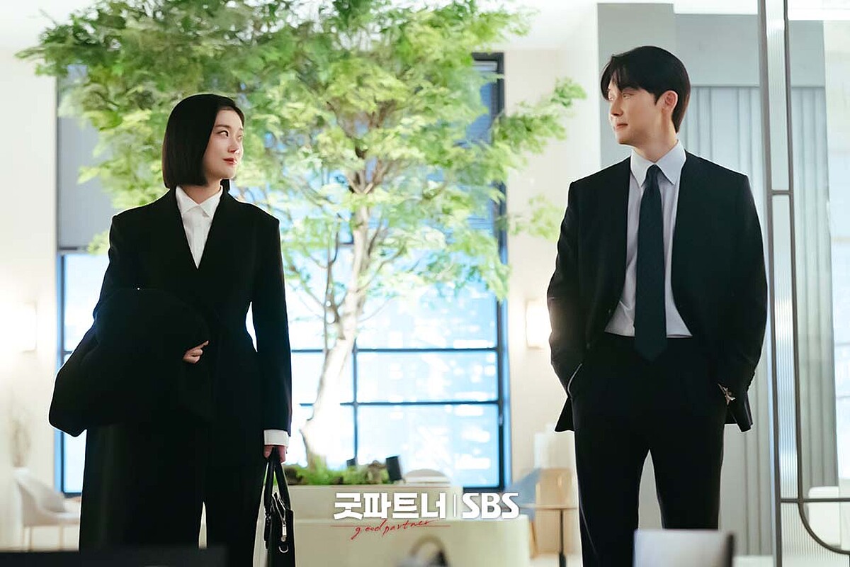 《好搭檔》張娜拉 金准韓 &copy;SBS 