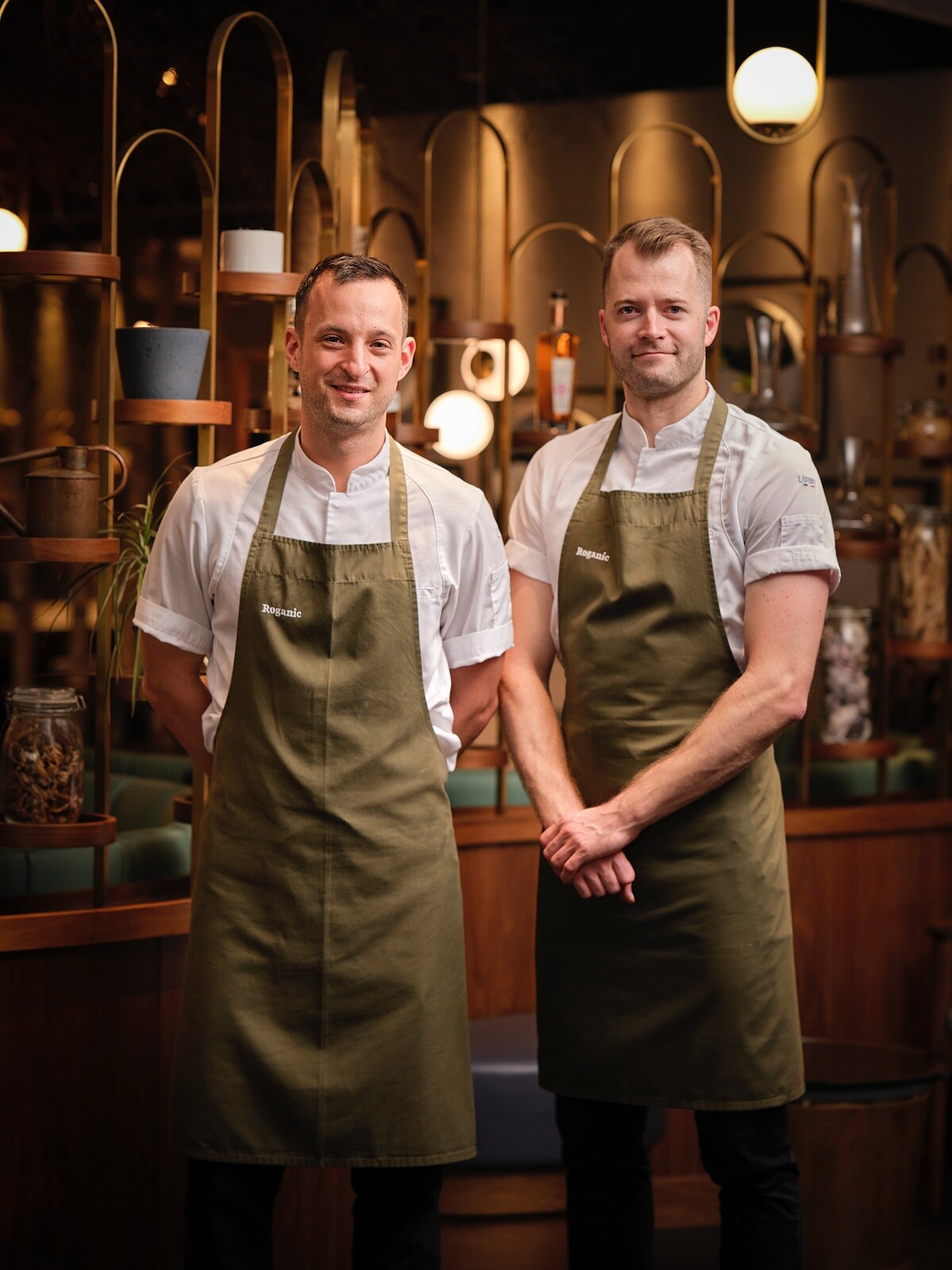 「Roganic Hong Kong」主廚 Adam Catterall 和副主廚 Mark Catchpole 領軍來台。