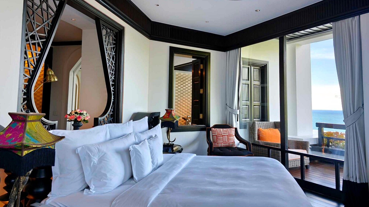 每間房都能飽覽山海景色