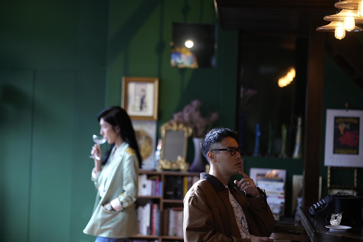 《今夜一起為愛鼓掌》楊謹華與楊祐寧處在同樣空間卻要把對方當空氣演戲。