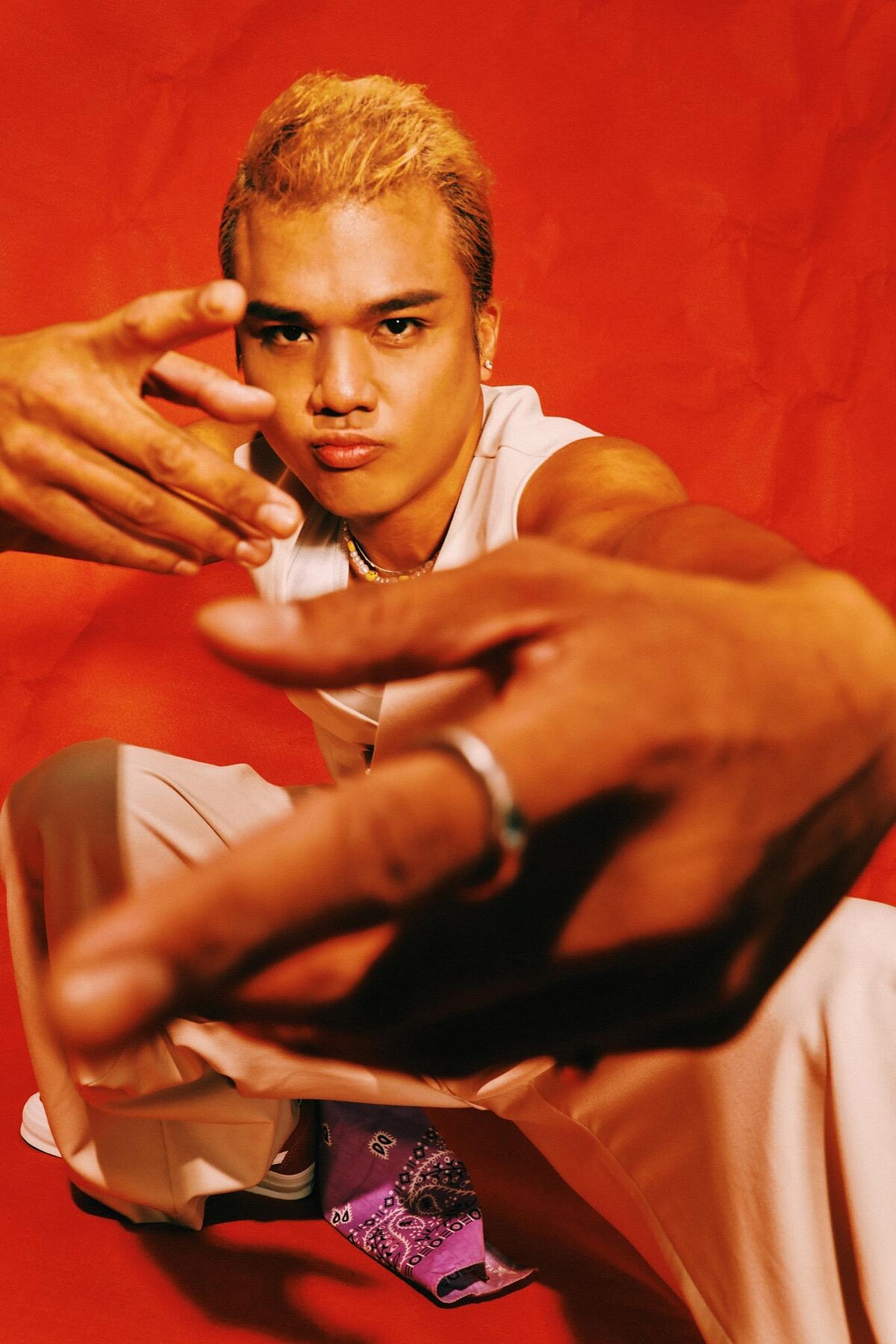 182 公分高的 HengJones大亨 已混跡地下饒舌圈多年