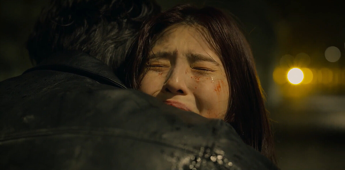 臉上納人痕跡不見，被壓制下來了