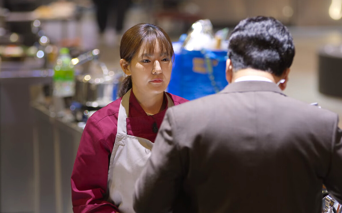 「中華料理女神」參加《黑白大廚》實力驚人