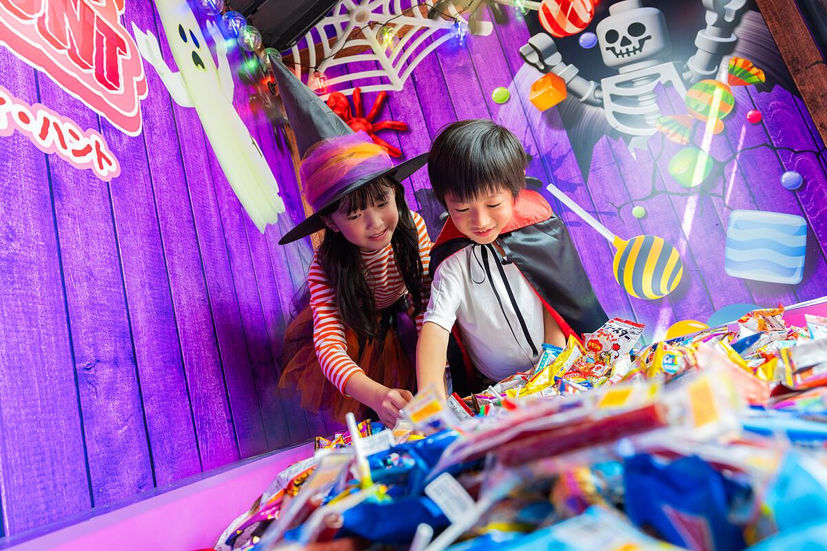 糖果站&copy;2024 The LEGO Group