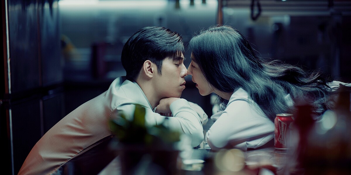 Netflix《影后》楊謹華與年下男詹懷雲組合充滿粉紅泡泡