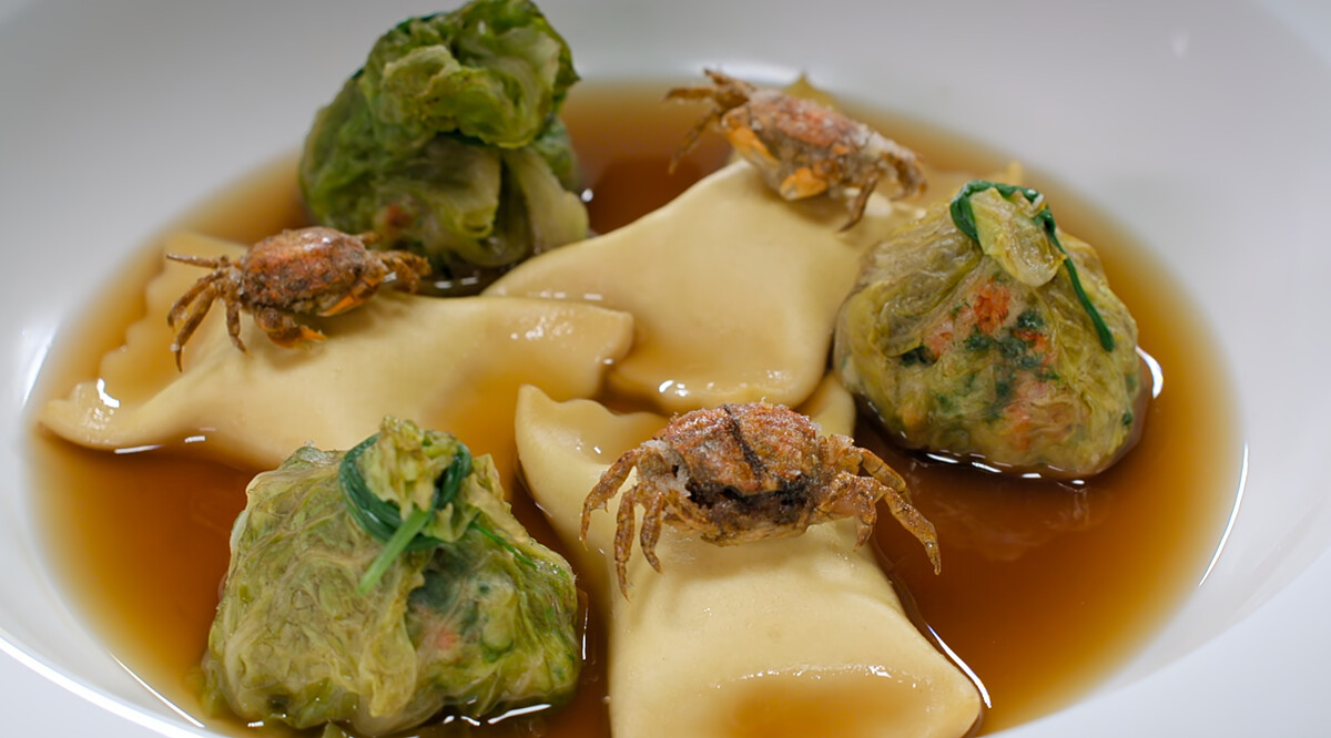 《黑白大廚》拿坡里美味黑手黨螃蟹湯料理