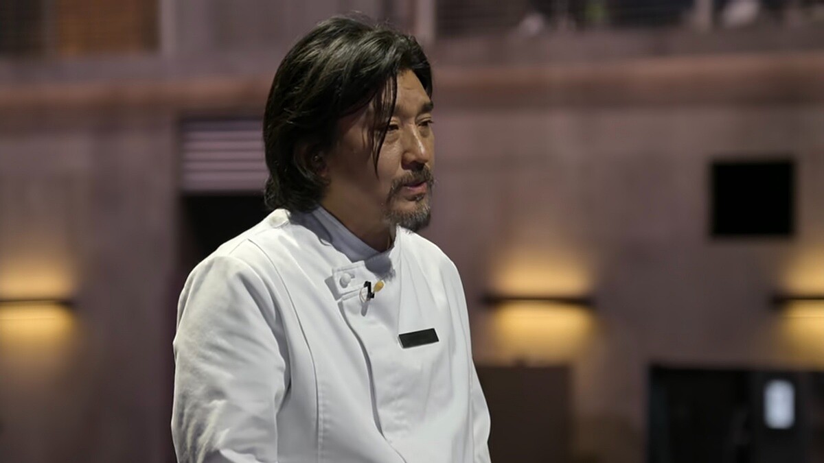 李愛德華以用甜點手法轉譯了「辣炒年糕」。