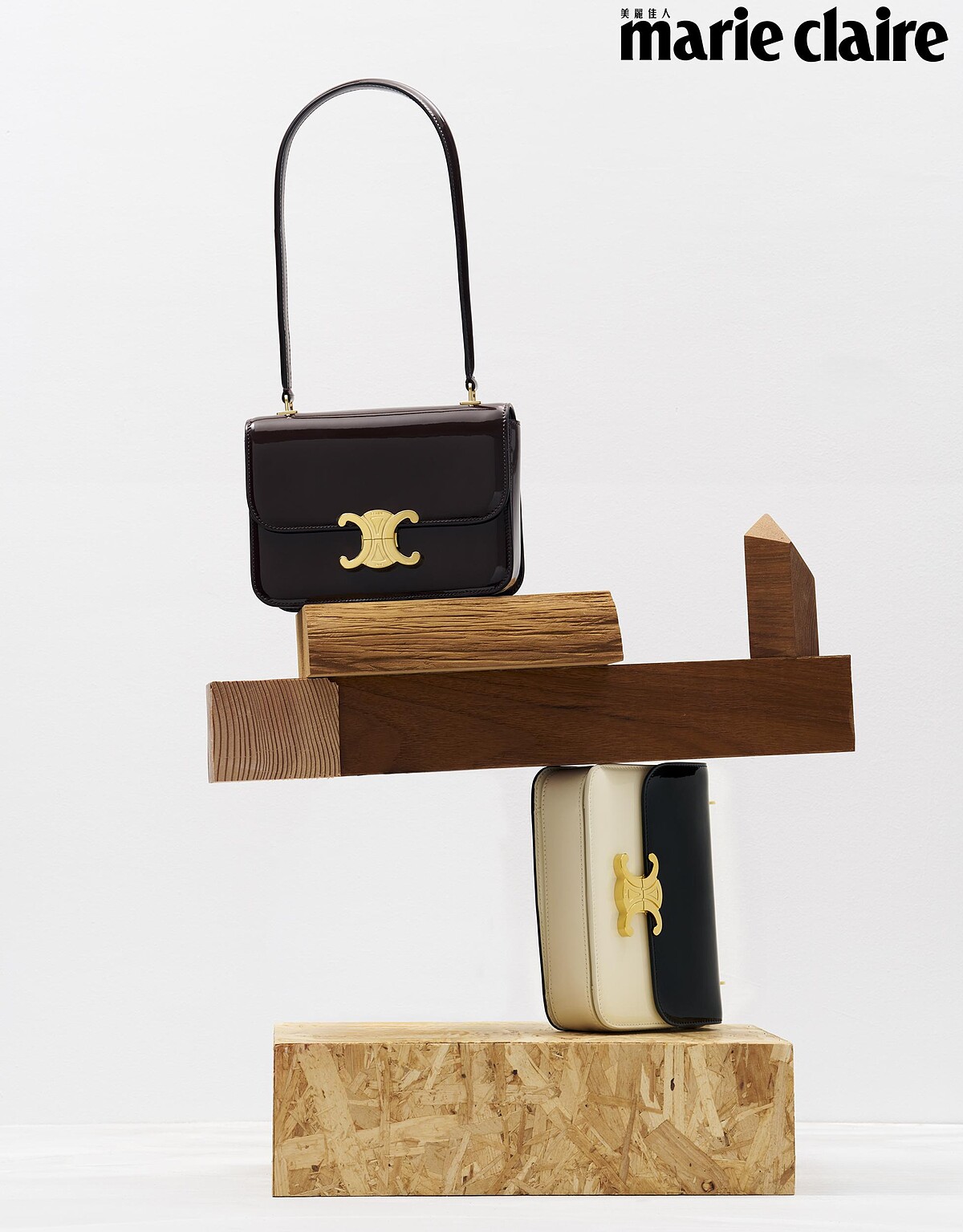 Teen Garance 深棕色漆面牛皮革手袋，Celine by Hedi Slimane（上），Teen Garance 雙色漆面牛皮革手袋，Celine by Hedi Slimane。