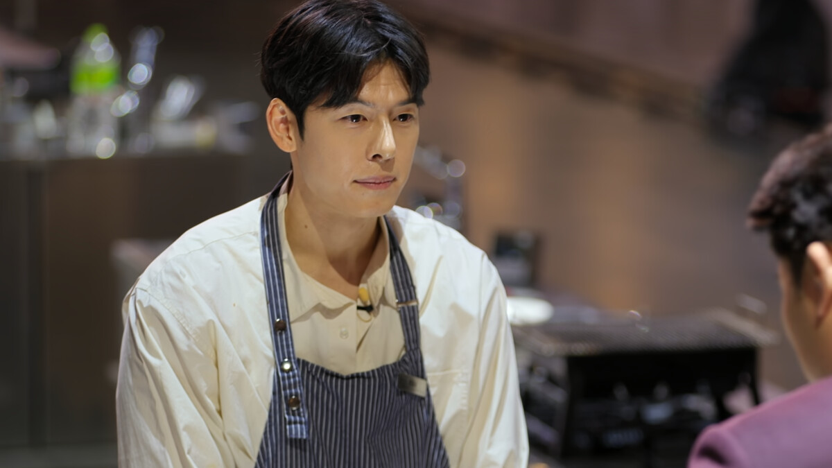 Austin Kang《黑白大廚》接受安成宰評審評比