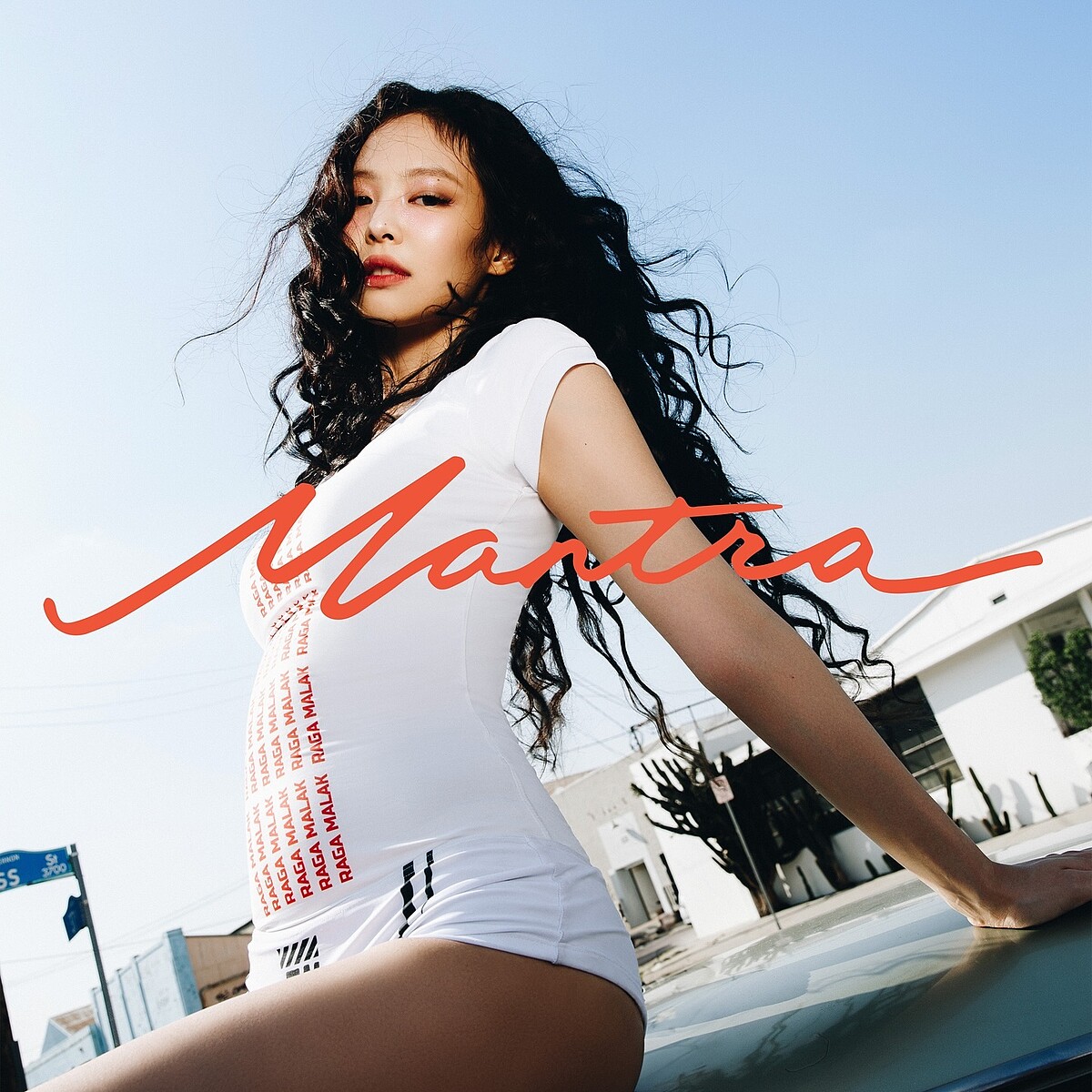 Jennie〈Mantra〉讓人一聽上癮