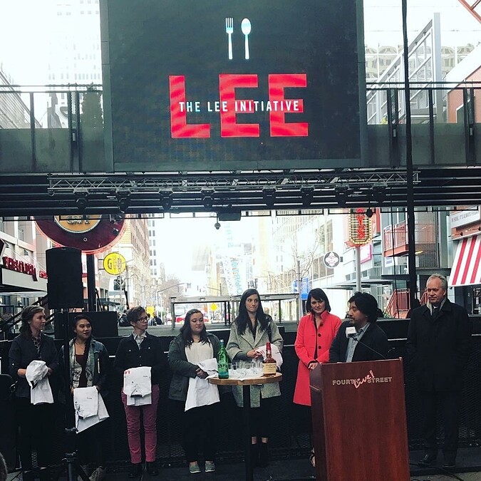 「LEE Initiative」，其全名為「讓我們促進就業」（Let&rsquo;s Empower Employment）。