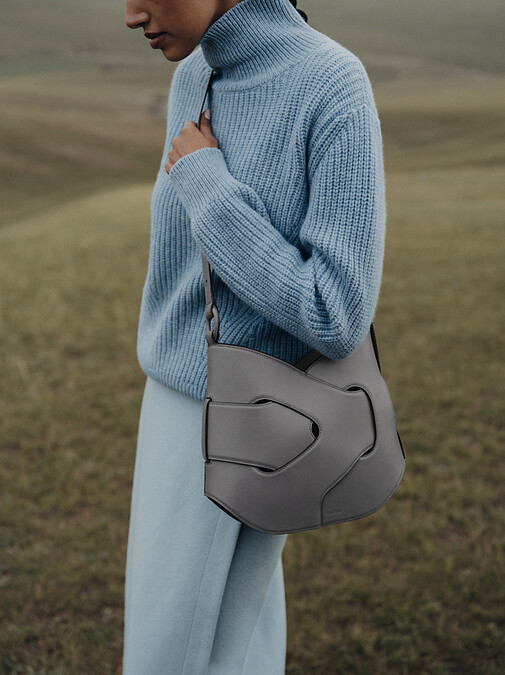 Pol&egrave;ne Paris 秋冬新品Nodde Hobo。