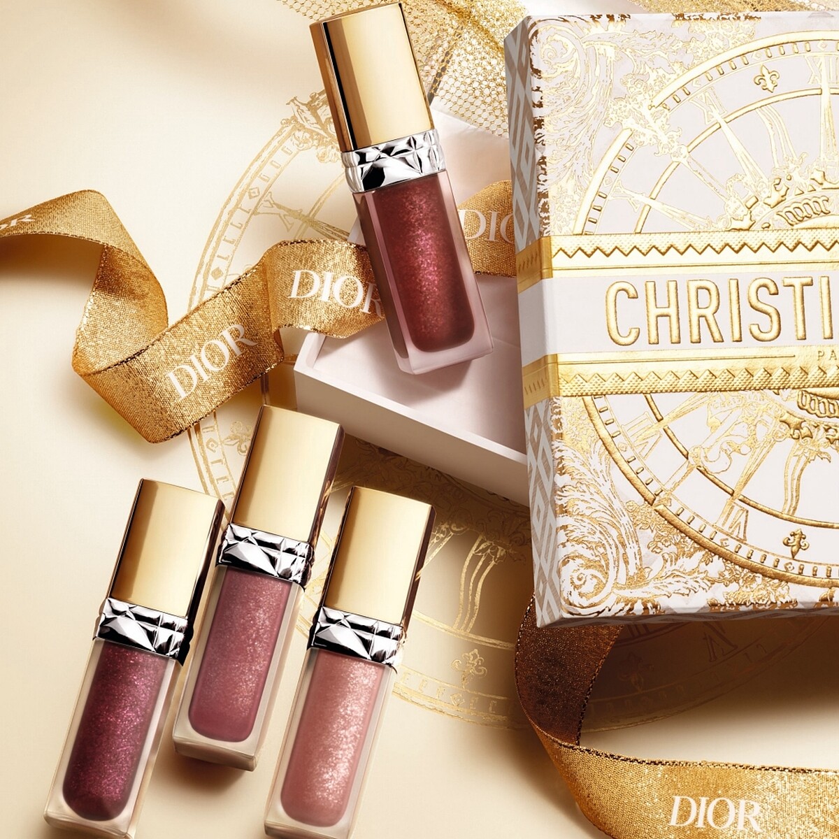 迪奧超完美晶緻唇露金燦凡爾賽(共8色)，NT1,600