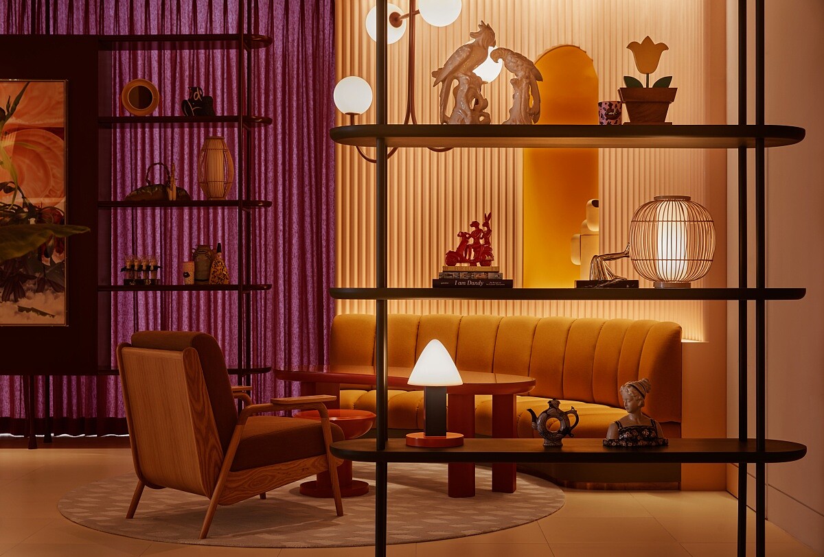 四樓的接待櫃檯。