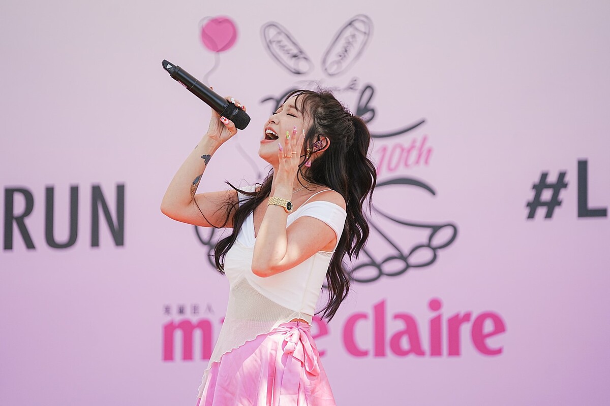 粉紅力量演唱會出席歌手- Kimberley 陳芳語