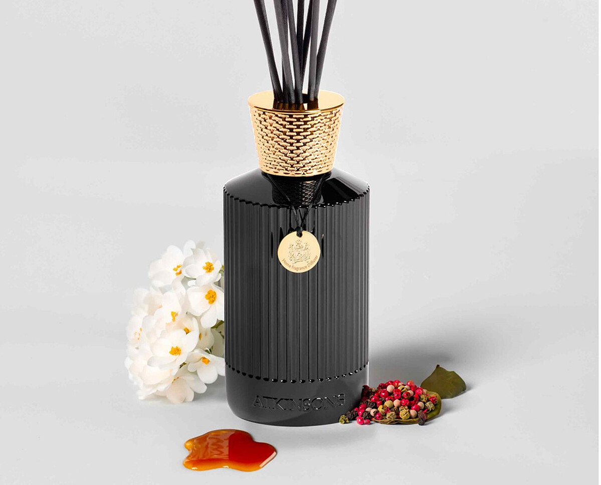 肯辛頓風情擴香(佛手柑與快樂鼠尾草) 250ml NT$3,180 / 500ml NT$4,580