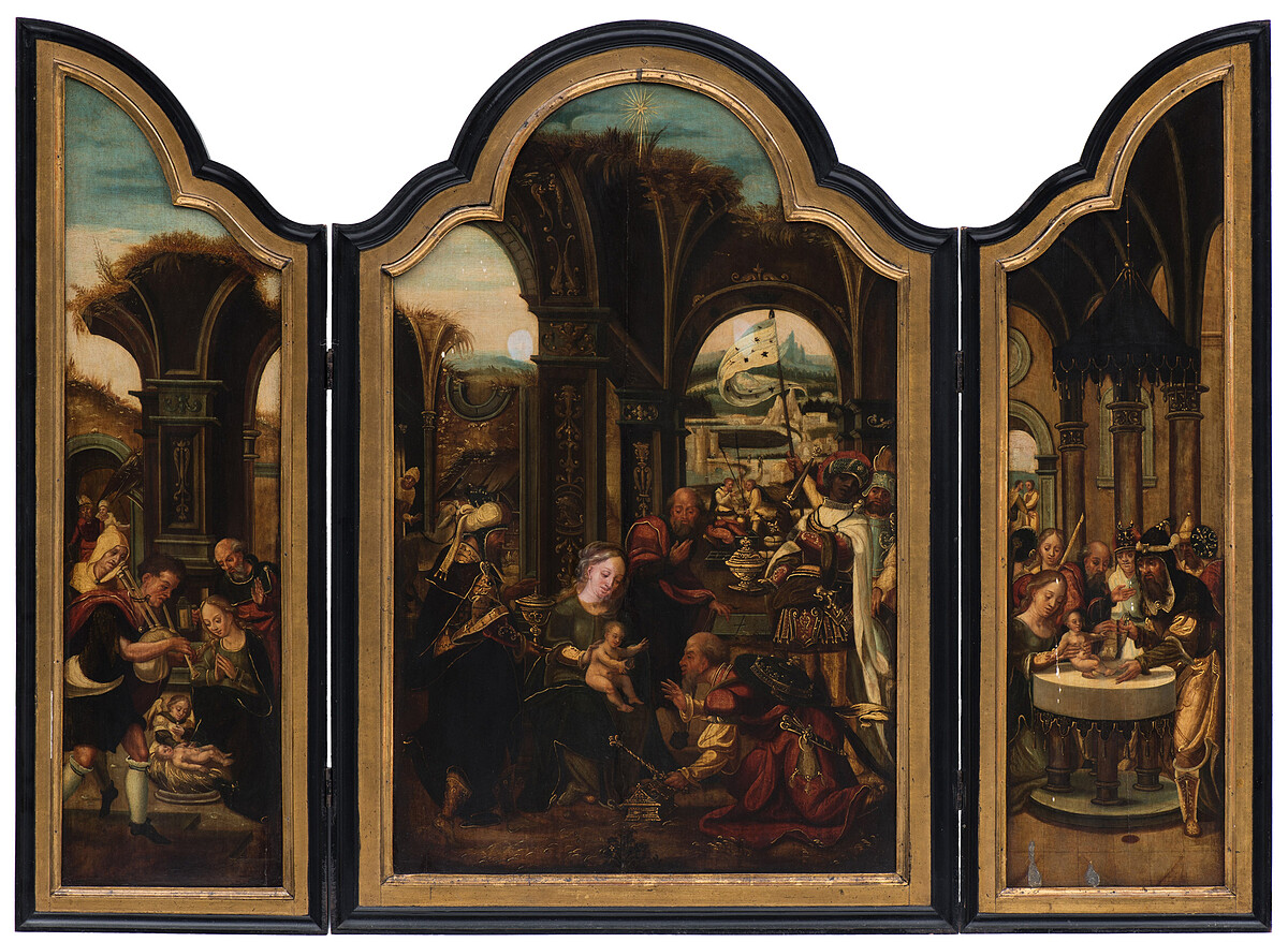 奇美博物館珍藏展《畫師們》，（仿）彼特．庫克．范．艾爾斯特作品〈東方三賢士的朝聖〉，這種三聯畫的製作相當有趣，中央的圖像皆會先量產，可依顧客的需求或其他考量選擇兩側的圖像進行組裝。