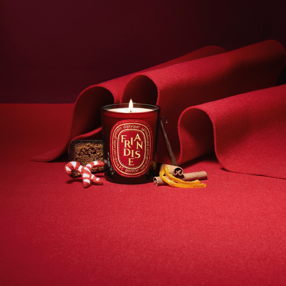 Diptyque 2024聖誕限量Friandise甜點蠟燭70g，NT1,600、190g，NT2,700